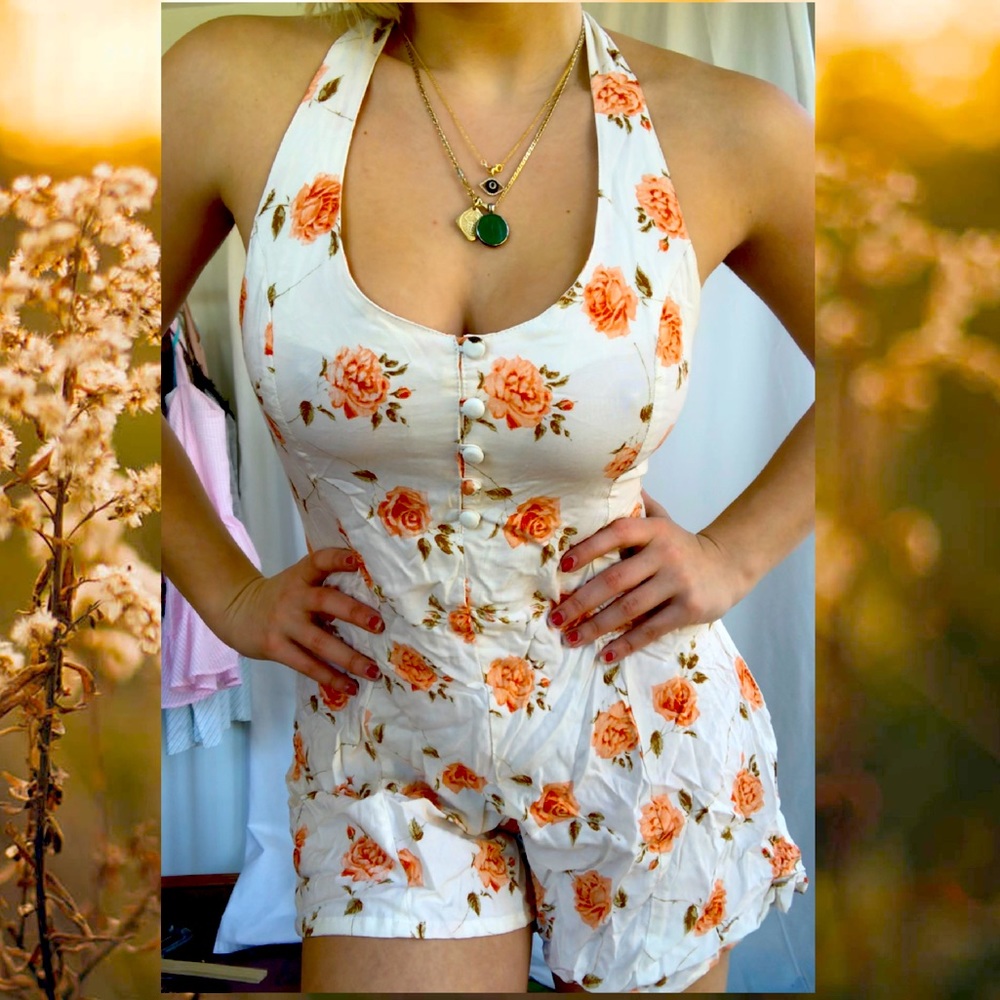 URBAN OUTFITTERS MOTEL halter open back romper